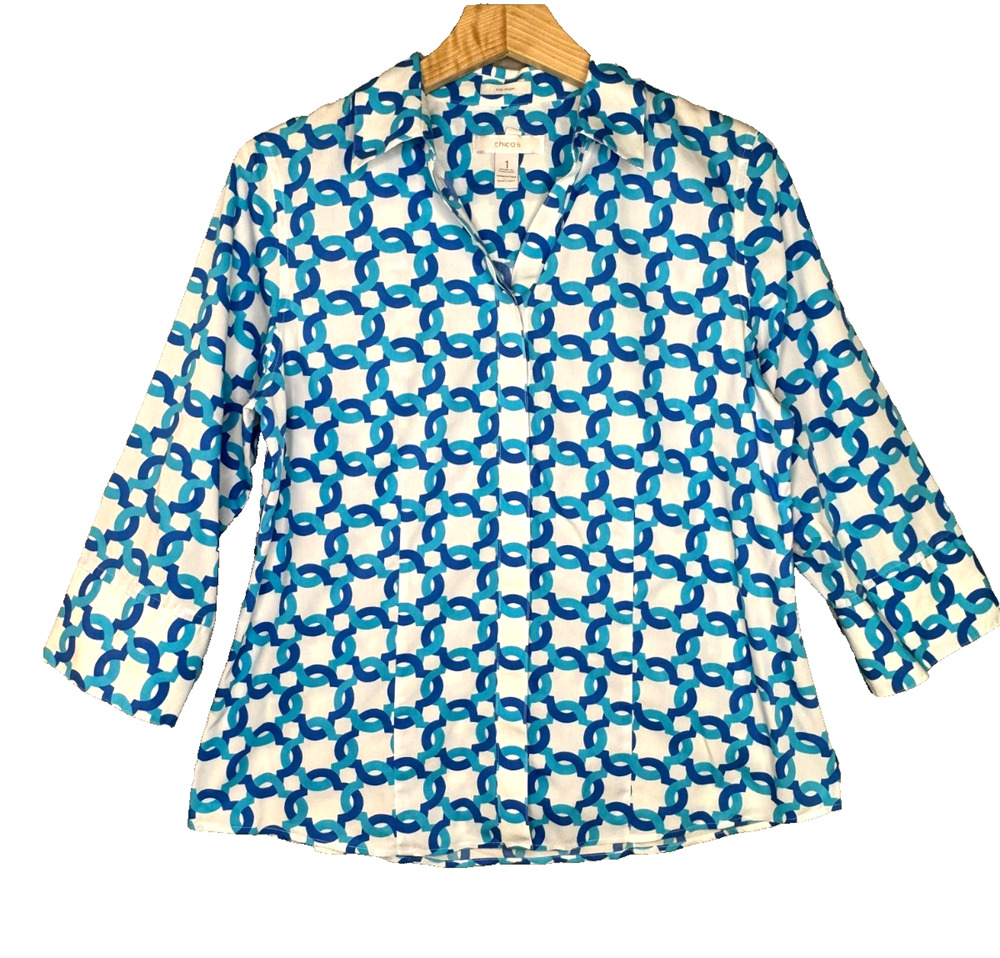 Chicos Top Womens Medium Blue White No Iron Button Down 3/4 Sleeve 100% Cotton